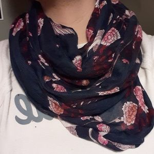 Crane infinity scarf
